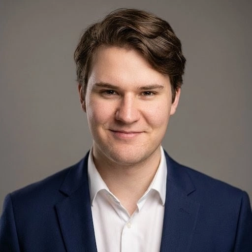 Andrii Lytvynenko, Senior DevOps and Cloud Engineer with expertise in AWS, Kubernetes, and cloud infrastructure